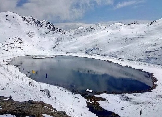 Prashar Lake